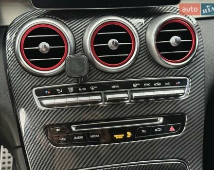 Черный Мерседес GLC-Class Coupe, объемом двигателя 2.2 л и пробегом 124 тыс. км за 38500 $, фото 26 на Automoto.ua