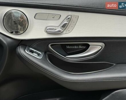 Черный Мерседес GLC-Class Coupe, объемом двигателя 2.2 л и пробегом 124 тыс. км за 38500 $, фото 12 на Automoto.ua