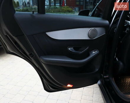 Чорний Мерседес GLC-Class Coupe, об'ємом двигуна 2.2 л та пробігом 127 тис. км за 38900 $, фото 36 на Automoto.ua