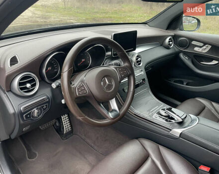 Черный Мерседес GLC-Class Coupe, объемом двигателя 2.14 л и пробегом 111 тыс. км за 39000 $, фото 13 на Automoto.ua