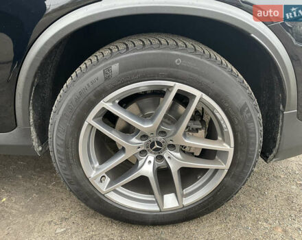 Черный Мерседес GLC-Class Coupe, объемом двигателя 2.14 л и пробегом 111 тыс. км за 39000 $, фото 25 на Automoto.ua