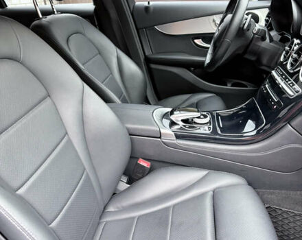 Черный Мерседес GLC-Class Coupe, объемом двигателя 2.14 л и пробегом 89 тыс. км за 36900 $, фото 11 на Automoto.ua