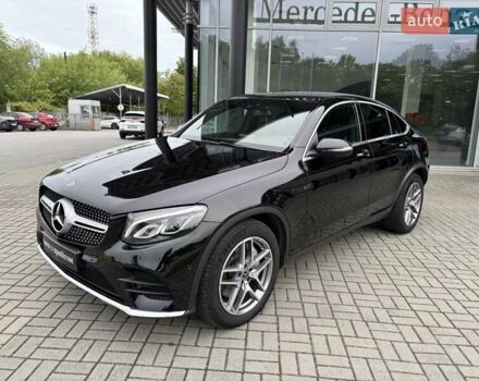 Черный Мерседес GLC-Class Coupe, объемом двигателя 1.99 л и пробегом 112 тыс. км за 36500 $, фото 7 на Automoto.ua