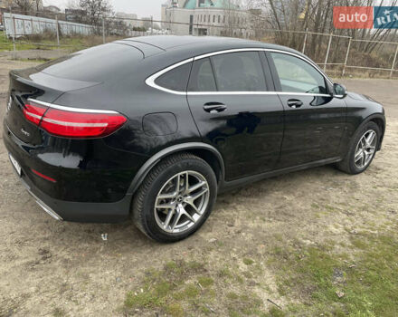 Черный Мерседес GLC-Class Coupe, объемом двигателя 2.14 л и пробегом 111 тыс. км за 39000 $, фото 2 на Automoto.ua