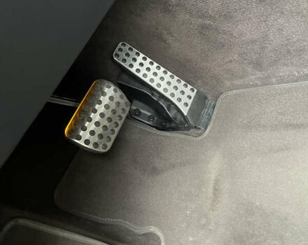 Черный Мерседес GLC-Class Coupe, объемом двигателя 2.14 л и пробегом 111 тыс. км за 39000 $, фото 24 на Automoto.ua