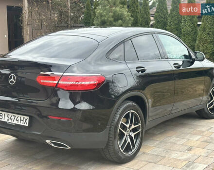 Черный Мерседес GLC-Class Coupe, объемом двигателя 2.2 л и пробегом 117 тыс. км за 39500 $, фото 2 на Automoto.ua