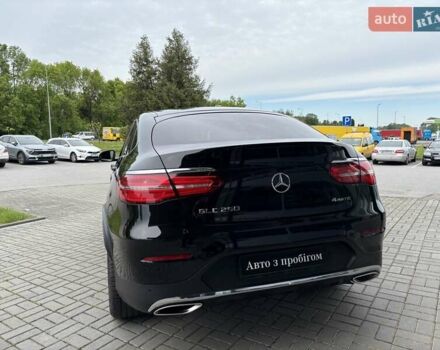 Черный Мерседес GLC-Class Coupe, объемом двигателя 1.99 л и пробегом 112 тыс. км за 36500 $, фото 11 на Automoto.ua