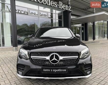 Черный Мерседес GLC-Class Coupe, объемом двигателя 1.99 л и пробегом 112 тыс. км за 36500 $, фото 2 на Automoto.ua