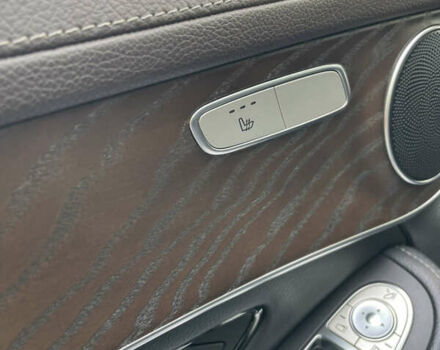 Черный Мерседес GLC-Class Coupe, объемом двигателя 1.99 л и пробегом 114 тыс. км за 33000 $, фото 17 на Automoto.ua