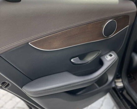 Черный Мерседес GLC-Class Coupe, объемом двигателя 1.99 л и пробегом 114 тыс. км за 33000 $, фото 22 на Automoto.ua