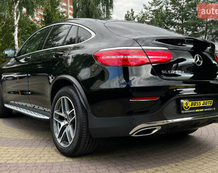 Черный Мерседес GLC-Class Coupe, объемом двигателя 2.2 л и пробегом 131 тыс. км за 39500 $, фото 4 на Automoto.ua