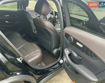 Черный Мерседес GLC-Class Coupe, объемом двигателя 2.14 л и пробегом 111 тыс. км за 39000 $, фото 17 на Automoto.ua