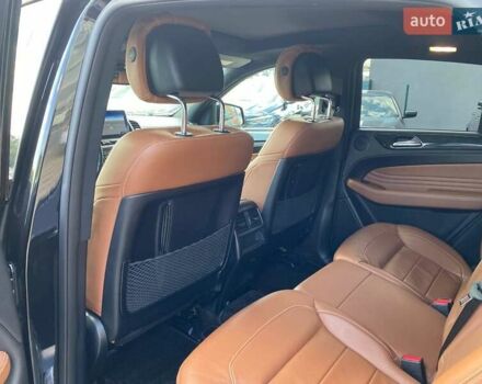 Черный Мерседес GLC-Class Coupe, объемом двигателя 3 л и пробегом 61 тыс. км за 55800 $, фото 23 на Automoto.ua