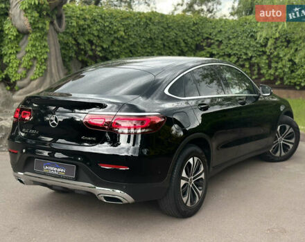 Чорний Мерседес GLC-Class Coupe, об'ємом двигуна 1.95 л та пробігом 52 тис. км за 48200 $, фото 10 на Automoto.ua