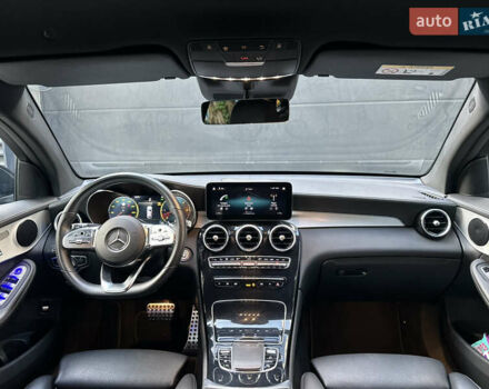 Черный Мерседес GLC-Class Coupe, объемом двигателя 2.93 л и пробегом 81 тыс. км за 54500 $, фото 36 на Automoto.ua
