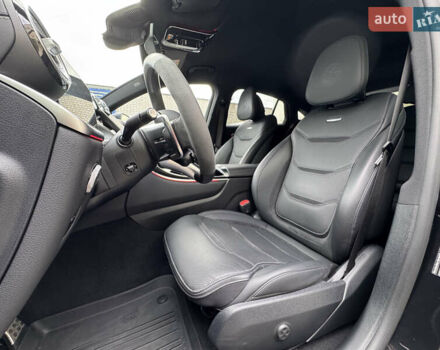 Мерседес GLC-Class Coupe 2024 у Києві на Automoto.ua Чорний Мерседес GLC-Class Coupe, об'ємом двигуна 2 л та пробігом 19 тис. км за 129999 $, фото 10 на Automoto.ua