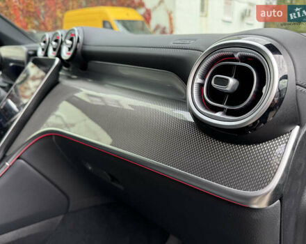 Мерседес GLC-Class Coupe 2024 у Києві на Automoto.ua Чорний Мерседес GLC-Class Coupe, об'ємом двигуна 2 л та пробігом 19 тис. км за 129999 $, фото 32 на Automoto.ua