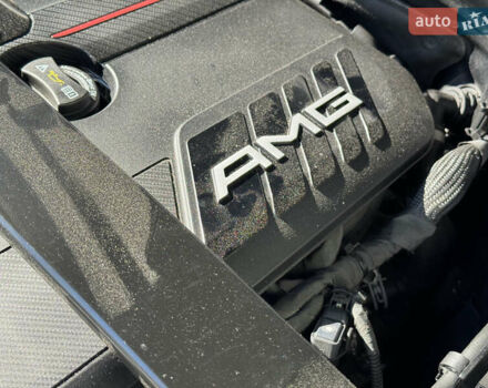 Мерседес GLC-Class Coupe 2024 у Києві на Automoto.ua Чорний Мерседес GLC-Class Coupe, об'ємом двигуна 2 л та пробігом 19 тис. км за 129999 $, фото 99 на Automoto.ua