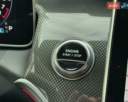 Мерседес GLC-Class Coupe 2024 у Києві на Automoto.ua Чорний Мерседес GLC-Class Coupe, об'ємом двигуна 2 л та пробігом 19 тис. км за 129999 $, фото 26 на Automoto.ua