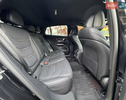 Мерседес GLC-Class Coupe 2024 у Києві на Automoto.ua Чорний Мерседес GLC-Class Coupe, об'ємом двигуна 2 л та пробігом 19 тис. км за 129999 $, фото 46 на Automoto.ua