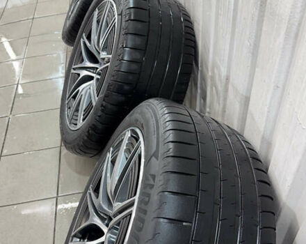 Мерседес GLC-Class Coupe 2024 у Києві на Automoto.ua Чорний Мерседес GLC-Class Coupe, об'ємом двигуна 2 л та пробігом 19 тис. км за 129999 $, фото 104 на Automoto.ua