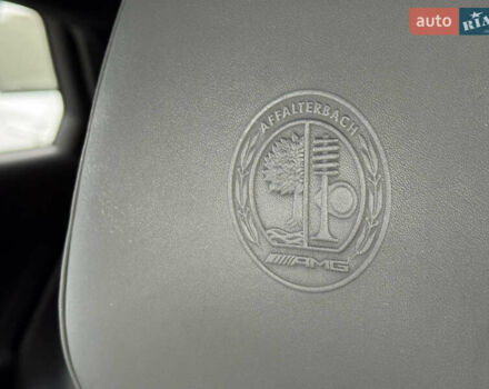 Мерседес GLC-Class Coupe 2024 у Києві на Automoto.ua Чорний Мерседес GLC-Class Coupe, об'ємом двигуна 2 л та пробігом 19 тис. км за 129999 $, фото 20 на Automoto.ua