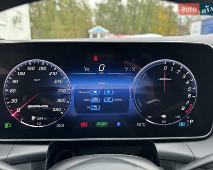 Мерседес GLC-Class Coupe 2024 у Києві на Automoto.ua Чорний Мерседес GLC-Class Coupe, об'ємом двигуна 2 л та пробігом 19 тис. км за 129999 $, фото 62 на Automoto.ua