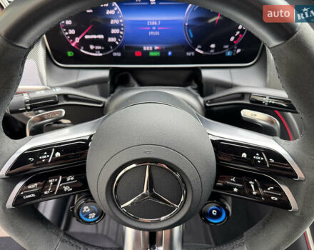 Мерседес GLC-Class Coupe 2024 у Києві на Automoto.ua Чорний Мерседес GLC-Class Coupe, об'ємом двигуна 2 л та пробігом 19 тис. км за 129999 $, фото 25 на Automoto.ua