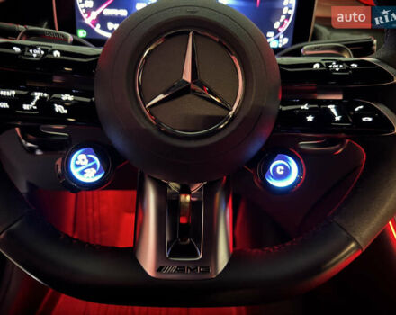 Мерседес GLC-Class Coupe 2024 у Києві на Automoto.ua Чорний Мерседес GLC-Class Coupe, об'ємом двигуна 2 л та пробігом 19 тис. км за 129999 $, фото 43 на Automoto.ua