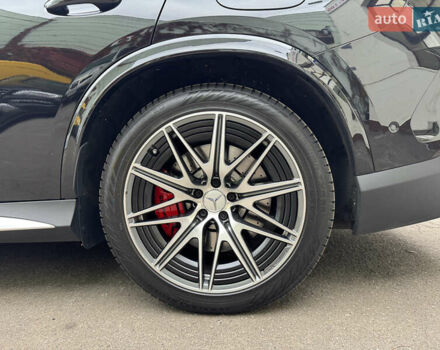 Мерседес GLC-Class Coupe 2024 у Києві на Automoto.ua Чорний Мерседес GLC-Class Coupe, об'ємом двигуна 2 л та пробігом 19 тис. км за 129999 $, фото 93 на Automoto.ua