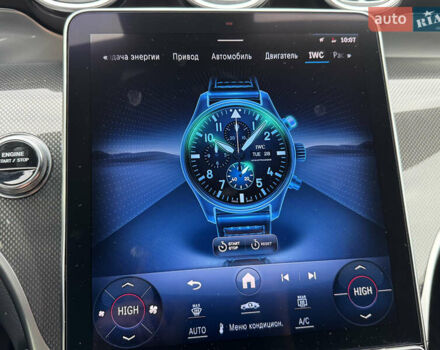 Мерседес GLC-Class Coupe 2024 у Києві на Automoto.ua Чорний Мерседес GLC-Class Coupe, об'ємом двигуна 2 л та пробігом 19 тис. км за 129999 $, фото 78 на Automoto.ua