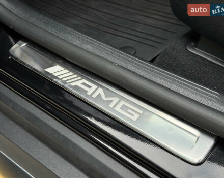Мерседес GLC-Class Coupe 2024 у Києві на Automoto.ua Чорний Мерседес GLC-Class Coupe, об'ємом двигуна 2 л та пробігом 19 тис. км за 129999 $, фото 15 на Automoto.ua