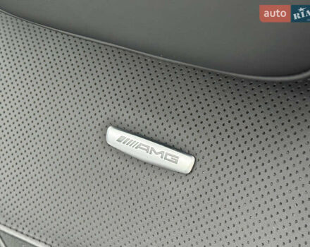 Мерседес GLC-Class Coupe 2024 у Києві на Automoto.ua Чорний Мерседес GLC-Class Coupe, об'ємом двигуна 2 л та пробігом 19 тис. км за 129999 $, фото 21 на Automoto.ua