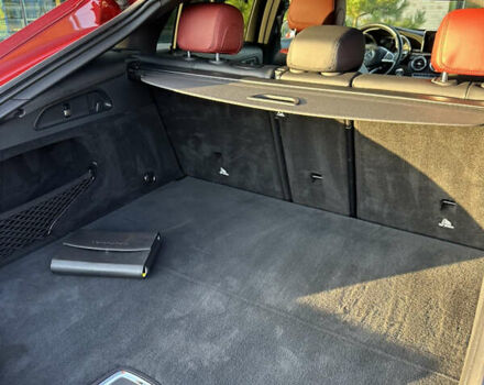 Красный Мерседес GLC-Class Coupe, объемом двигателя 2.14 л и пробегом 65 тыс. км за 43000 $, фото 26 на Automoto.ua