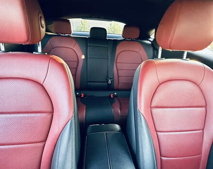 Красный Мерседес GLC-Class Coupe, объемом двигателя 2.14 л и пробегом 65 тыс. км за 43000 $, фото 17 на Automoto.ua