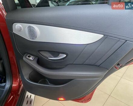 Красный Мерседес GLC-Class Coupe, объемом двигателя 1.99 л и пробегом 80 тыс. км за 42500 $, фото 42 на Automoto.ua