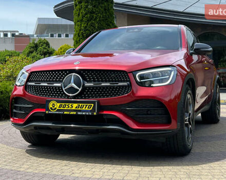 Червоний Мерседес GLC-Class Coupe, об'ємом двигуна 2 л та пробігом 77 тис. км за 65990 $, фото 2 на Automoto.ua