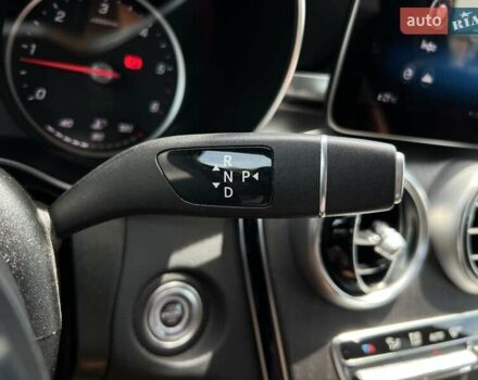 Червоний Мерседес GLC-Class Coupe, об'ємом двигуна 2 л та пробігом 77 тис. км за 65990 $, фото 29 на Automoto.ua