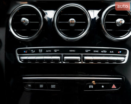 Мерседес GLC-Class Coupe, объемом двигателя 1.95 л и пробегом 136 тыс. км за 41500 $, фото 26 на Automoto.ua