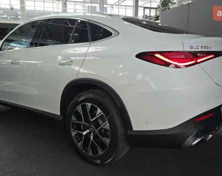 Мерседес GLC-Class Coupe, объемом двигателя 1.99 л и пробегом 0 тыс. км за 88625 $, фото 4 на Automoto.ua