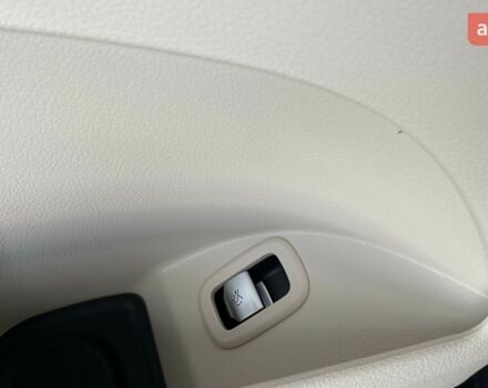 купити нове авто Мерседес GLC-Class Coupe 2025 року від офіційного дилера УКРАВТО ХМЕЛЬНИЦЬКИЙ Mercedes-Benz Мерседес фото