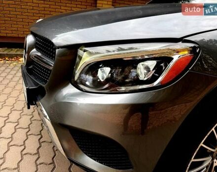 Серый Мерседес GLC-Class Coupe, объемом двигателя 1.99 л и пробегом 140 тыс. км за 37900 $, фото 13 на Automoto.ua