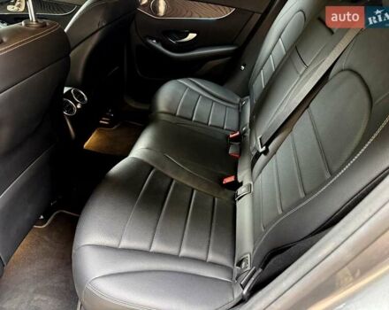 Серый Мерседес GLC-Class Coupe, объемом двигателя 1.99 л и пробегом 140 тыс. км за 37900 $, фото 22 на Automoto.ua
