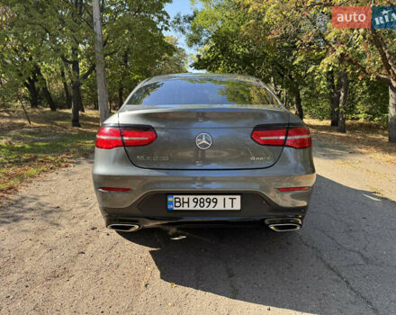 Серый Мерседес GLC-Class Coupe, объемом двигателя 2 л и пробегом 105 тыс. км за 35000 $, фото 6 на Automoto.ua