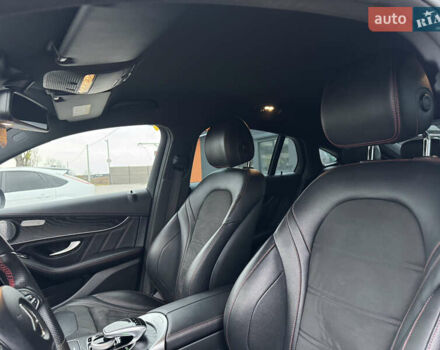 Серый Мерседес GLC-Class Coupe, объемом двигателя 2.2 л и пробегом 260 тыс. км за 34777 $, фото 34 на Automoto.ua