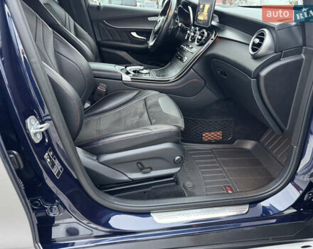 Серый Мерседес GLC-Class Coupe, объемом двигателя 2.2 л и пробегом 260 тыс. км за 34777 $, фото 49 на Automoto.ua