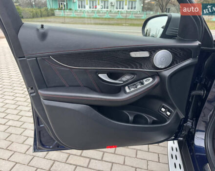 Серый Мерседес GLC-Class Coupe, объемом двигателя 2.2 л и пробегом 260 тыс. км за 34777 $, фото 21 на Automoto.ua