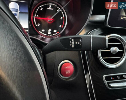 Серый Мерседес GLC-Class Coupe, объемом двигателя 2.2 л и пробегом 260 тыс. км за 34777 $, фото 28 на Automoto.ua