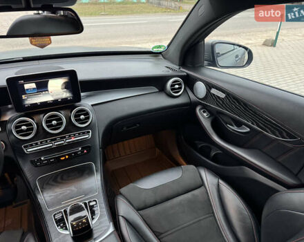 Серый Мерседес GLC-Class Coupe, объемом двигателя 2.2 л и пробегом 260 тыс. км за 34777 $, фото 43 на Automoto.ua