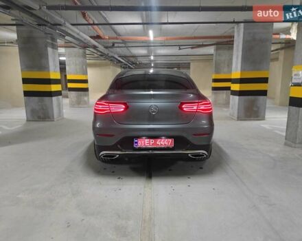 Сірий Мерседес GLC-Class Coupe, об'ємом двигуна 2.99 л та пробігом 124 тис. км за 45900 $, фото 7 на Automoto.ua